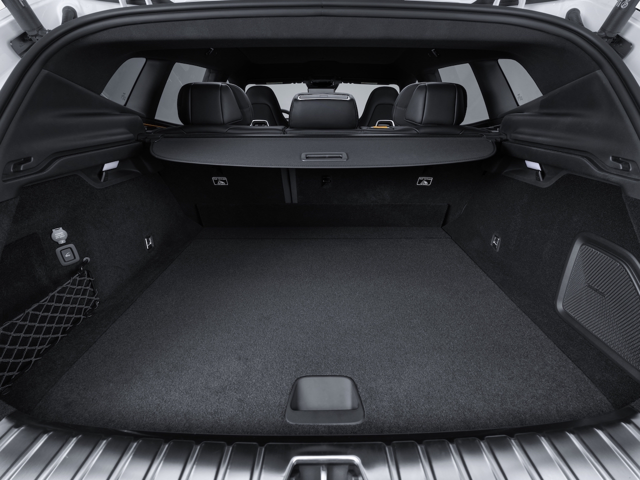 Medium-5813-1polestar-260702-3608-v002-1